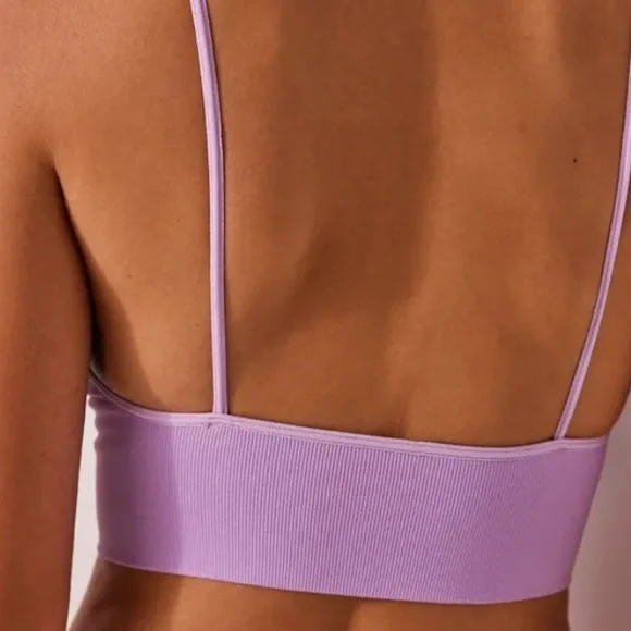 NWT Free People Ali Low-Back Seamless Bra in Amethyst Ice (lavender). Size M/L. - Picture 2 of 7
